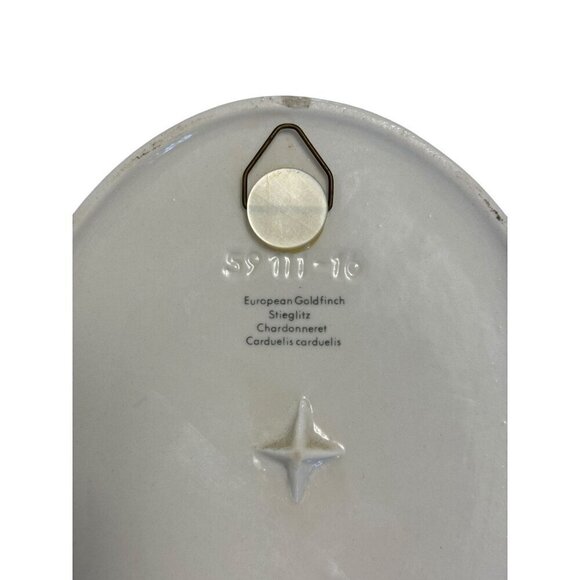 Vintage 1975 Goebel F. Kirchner Handpainted Porcelain Bird Wall Hanger - Picture 7 of 8